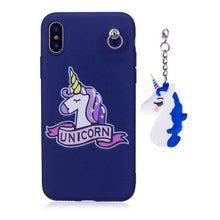 Cargar imagen en el visor de la galería, Funda para iPhone - Unicornio con llavero
